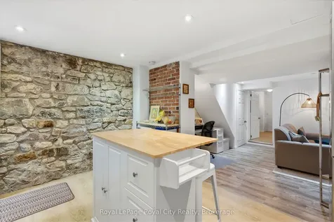 6 Glasgow Street S Guelph ON N1H 4T5