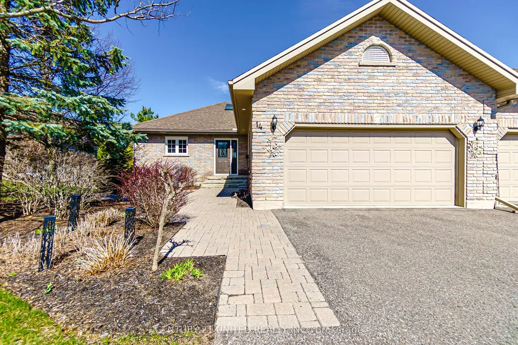 301 Carnegie Avenue Peterborough ON K9L 0B3