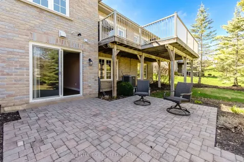 301 Carnegie Avenue Peterborough ON K9L 0B3