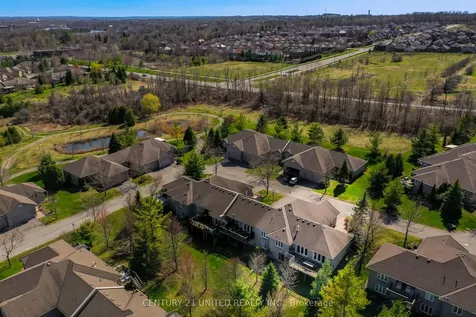 301 Carnegie Avenue Peterborough ON K9L 0B3