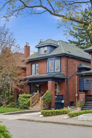 37 Connaught Avenue S Hamilton ON L8M 3C3
