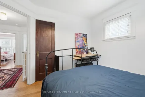 37 Connaught Avenue S Hamilton ON L8M 3C3