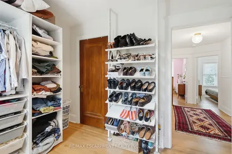 37 Connaught Avenue S Hamilton ON L8M 3C3