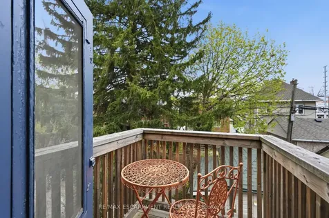 37 Connaught Avenue S Hamilton ON L8M 3C3