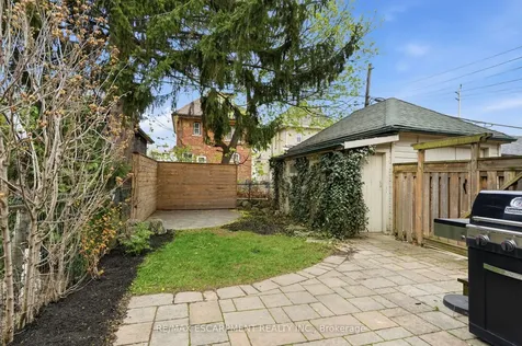 37 Connaught Avenue S Hamilton ON L8M 3C3