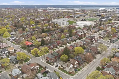 37 Connaught Avenue S Hamilton ON L8M 3C3