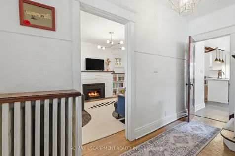 37 Connaught Avenue S Hamilton ON L8M 3C3