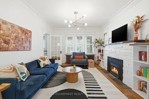 37 Connaught Avenue S Hamilton ON L8M 3C3