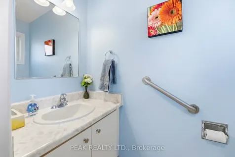 21 Garden Crescent Brant ON N3L 3T3