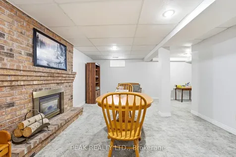 21 Garden Crescent Brant ON N3L 3T3