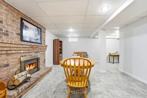 21 Garden Crescent Brant ON N3L 3T3