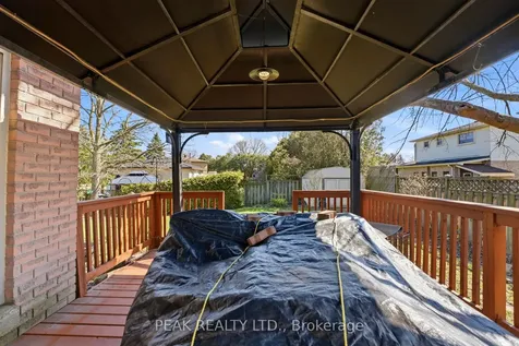 21 Garden Crescent Brant ON N3L 3T3