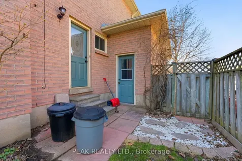 21 Garden Crescent Brant ON N3L 3T3