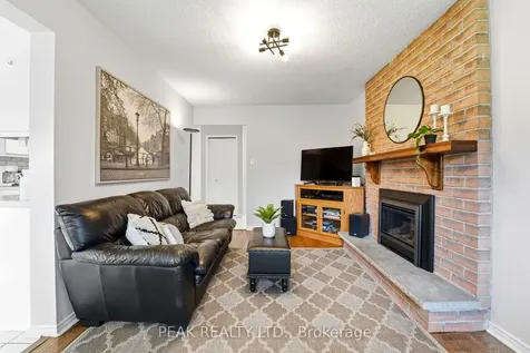 21 Garden Crescent Brant ON N3L 3T3