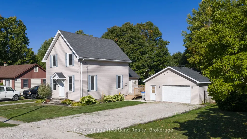 160 Richmond Street Bluewater ON N0M 1X0