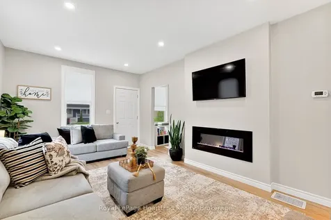 160 Richmond Street Bluewater ON N0M 1X0