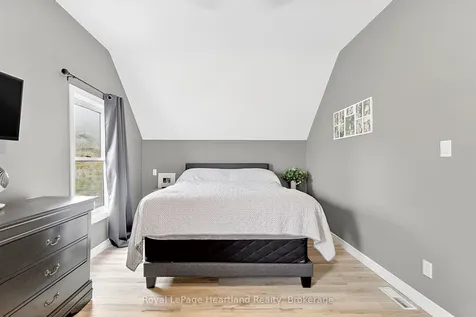 160 Richmond Street Bluewater ON N0M 1X0