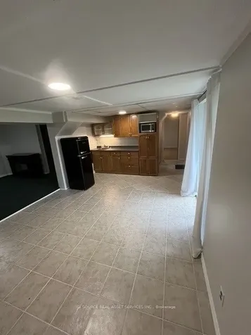 163 Herbert Street Peterborough ON K9H 6J1