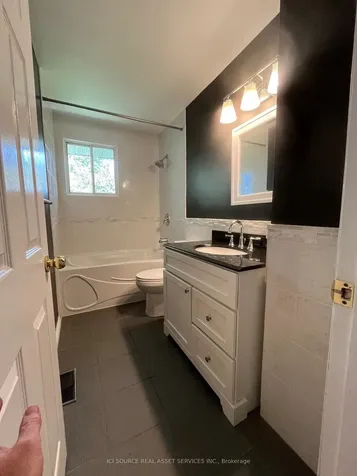 163 Herbert Street Peterborough ON K9H 6J1