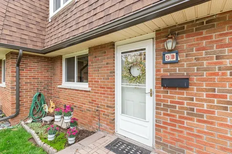 43 Prince Of Wales Drive Belleville ON K8P 2T5