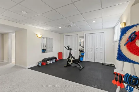 2610 Emerson Street Strathroy-caradoc ON N0L 1W0