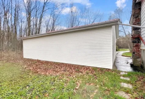 19656 Loyalist Parkway Prince Edward County ON K0K 1T0