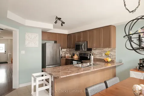 219 Louden Terrace Peterborough ON K9J 0H2