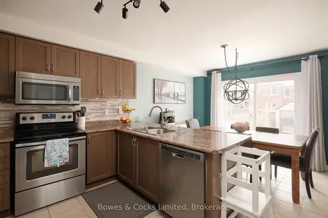 219 Louden Terrace Peterborough ON K9J 0H2