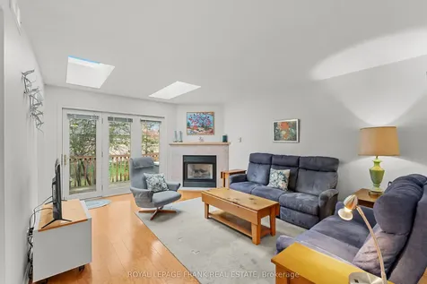37 Island Bay Drive Kawartha Lakes ON K0M 1A0