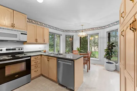 37 Island Bay Drive Kawartha Lakes ON K0M 1A0