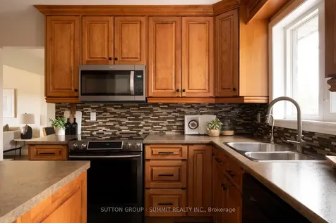 27 Millbridge Crescent Pelham ON L0S 1E1