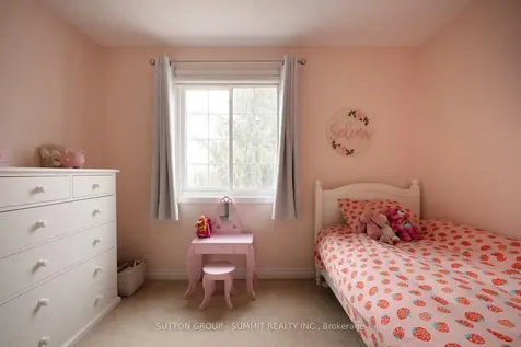 27 Millbridge Crescent Pelham ON L0S 1E1