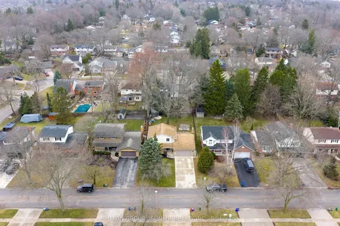 27 Millbridge Crescent Pelham ON L0S 1E1