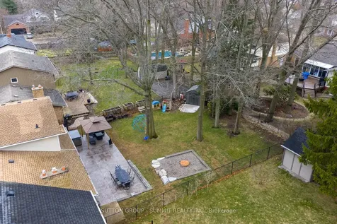 27 Millbridge Crescent Pelham ON L0S 1E1