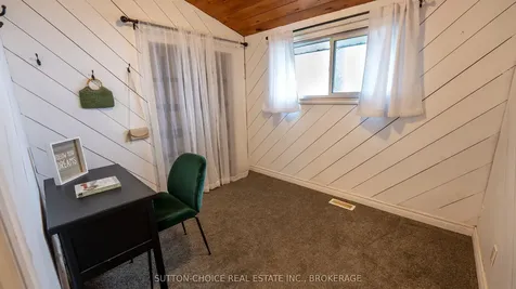 411 Jocko Point Road North Bay ON P1B 8G5