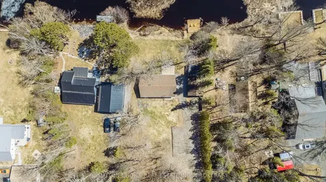 411 Jocko Point Road North Bay ON P1B 8G5