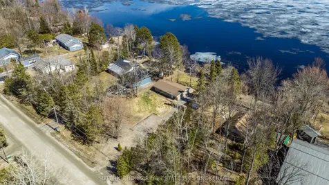 411 Jocko Point Road North Bay ON P1B 8G5