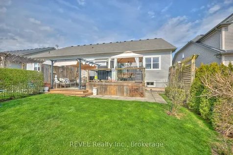 59 Bardol Avenue Fort Erie ON L2A 6R4