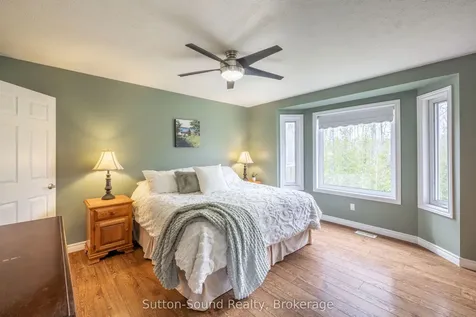 98 Birch Street South Bruce Peninsula ON N0H 2G0