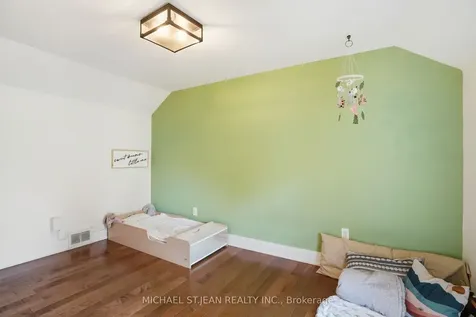 139 Canada Street Hamilton ON N8P 1P4