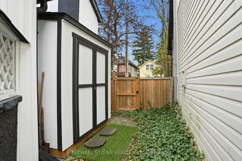 139 Canada Street Hamilton ON N8P 1P4