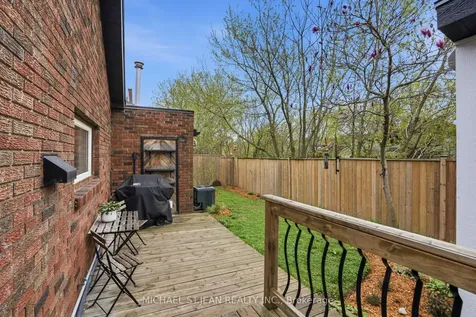 139 Canada Street Hamilton ON N8P 1P4