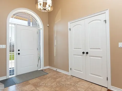 20219 Youngs Road S Wainfleet ON L3K 5V4