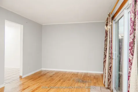 207D North Park Street Belleville ON K8P 4T9