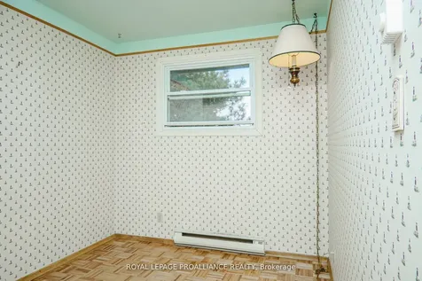 207D North Park Street Belleville ON K8P 4T9