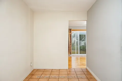 207D North Park Street Belleville ON K8P 4T9