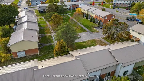 207D North Park Street Belleville ON K8P 4T9