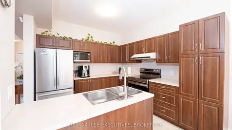 1405 Crossfield Avenue Kingston ON K7P 0E7