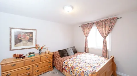 1405 Crossfield Avenue Kingston ON K7P 0E7