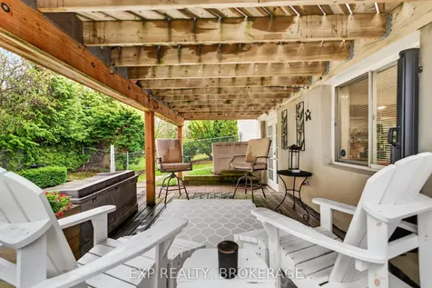 452 Conservatory Drive Kingston ON K7M 9C8